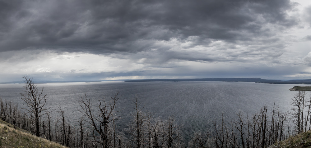 This image has an empty alt attribute; its file name is lakebutteoverlook.jpg